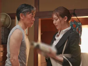 MGMJ-063 Chúng ta không thể ngừng ngắm nhìn đôi tất đen của cô ấy. Yuka Ichi